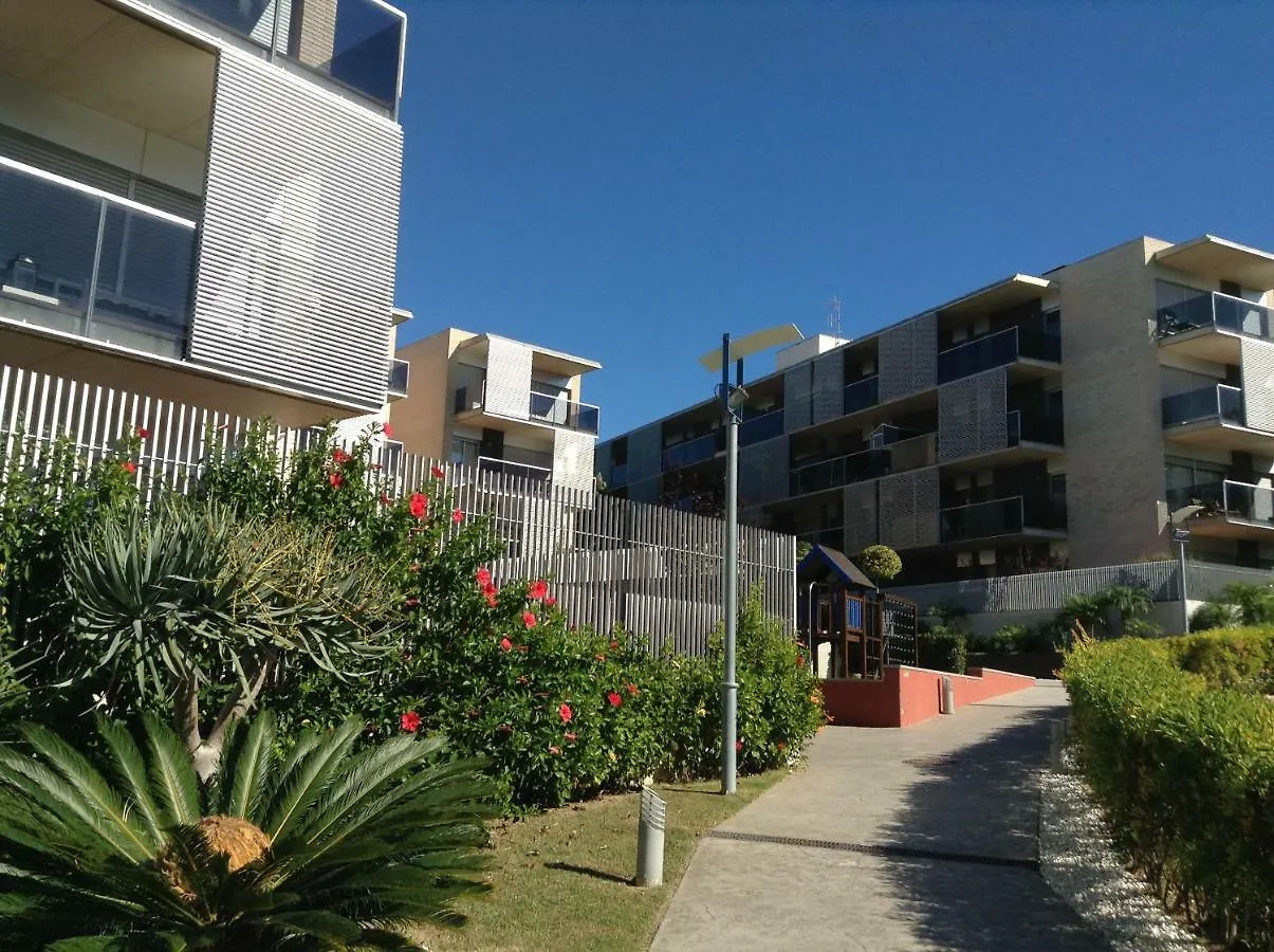 Paradise Village Salou 0*,  Spagna